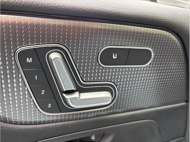 2023 Mercedes-Benz GLB GLB 250 Sport Utility 4D