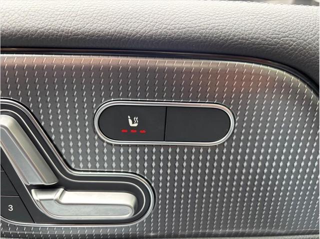 2023 Mercedes-Benz GLB GLB 250 Sport Utility 4D