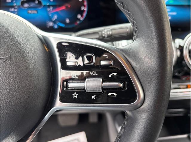 2023 Mercedes-Benz GLB GLB 250 Sport Utility 4D