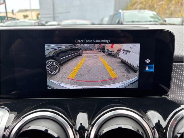2023 Mercedes-Benz GLB GLB 250 Sport Utility 4D