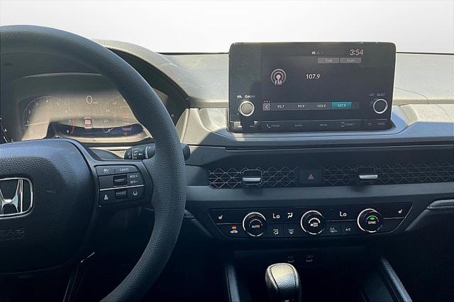 2025 Honda Accord Sedan SE