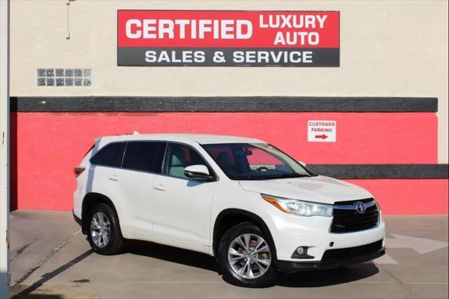 2015 Toyota Highlander LE Plus V6 for sale in Scottsdale, AZ
