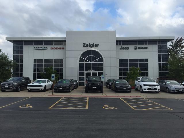 2025 Jeep Grand Cherokee GRAND CHEROKEE L SUMMIT RESERVE 4X4