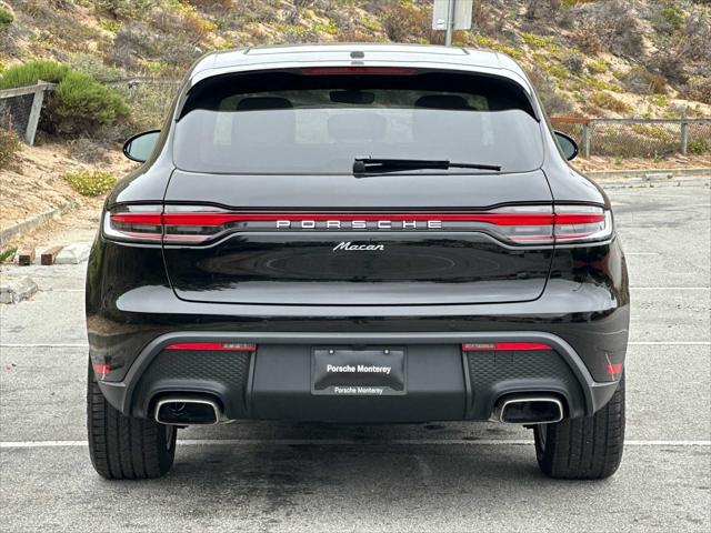 2025 Porsche Macan Unknown