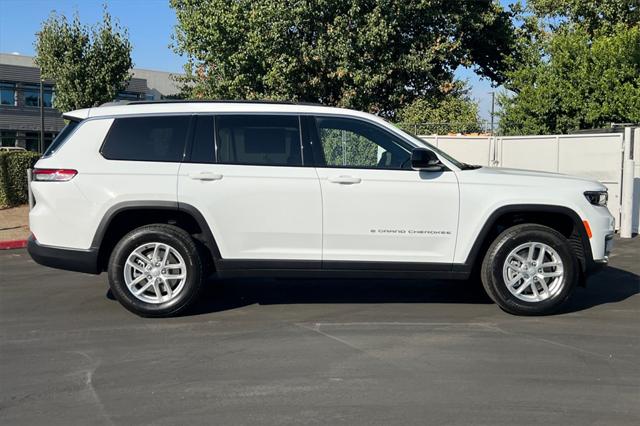 2025 Jeep Grand Cherokee GRAND CHEROKEE L LAREDO X 4X2