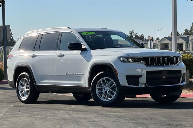 2025 Jeep Grand Cherokee GRAND CHEROKEE L LAREDO X 4X2