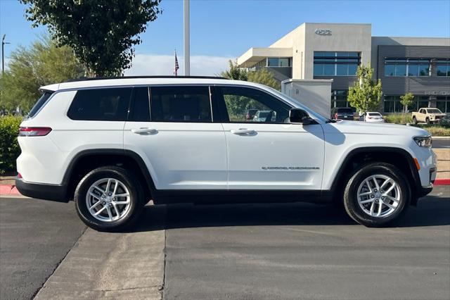 2025 Jeep Grand Cherokee GRAND CHEROKEE L LAREDO X 4X2