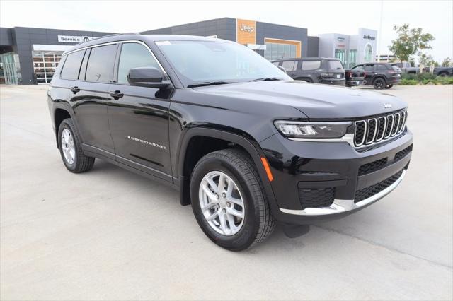 2025 Jeep Grand Cherokee GRAND CHEROKEE L LAREDO X 4X4