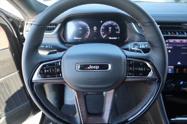 2025 Jeep Grand Cherokee GRAND CHEROKEE L SUMMIT 4X4