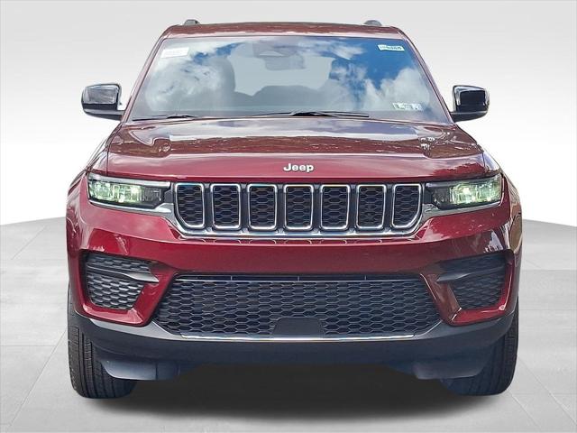 2025 Jeep Grand Cherokee GRAND CHEROKEE LAREDO X 4X4 2025 Jeep Grand Cherokee GRAND CHEROKEE LAREDO X 4X4
