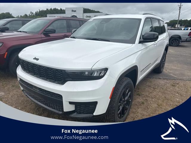 2025 Jeep Grand Cherokee GRAND CHEROKEE L ALTITUDE 4X4