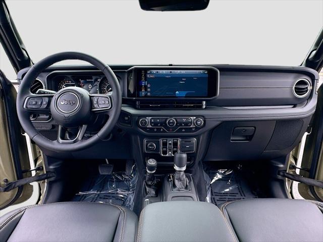 2025 Jeep Gladiator GLADIATOR HIGH TIDE 4X4