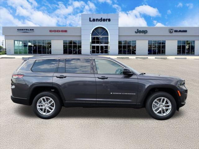 2025 Jeep Grand Cherokee GRAND CHEROKEE L LAREDO X 4X4
