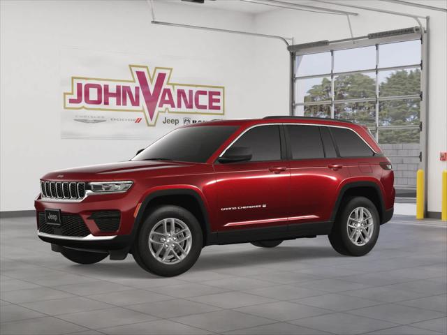 2025 Jeep Grand Cherokee GRAND CHEROKEE LAREDO X 4X4