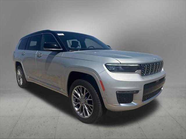 2025 Jeep Grand Cherokee GRAND CHEROKEE L SUMMIT 4X4