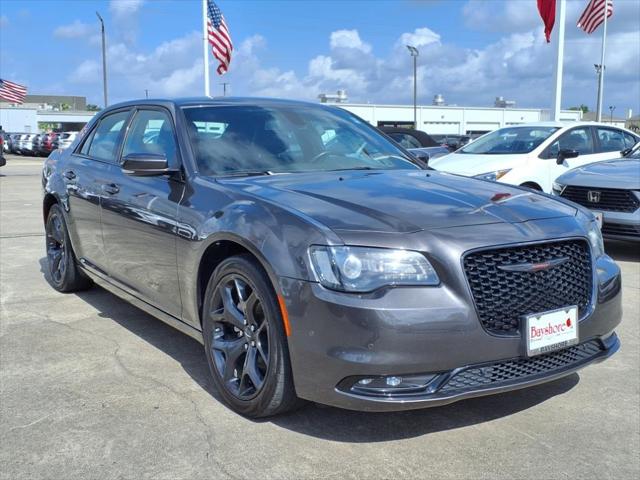 2022 Chrysler 300 S
