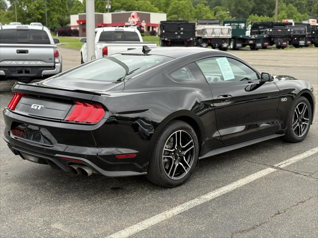 2022 Ford Mustang GT Premium Fastback