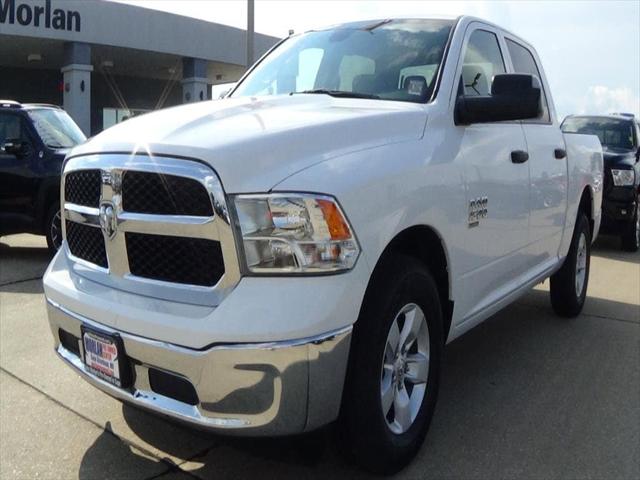 2023 Ram 1500 Classic SLT Crew Cab 4x4 5'7" Box