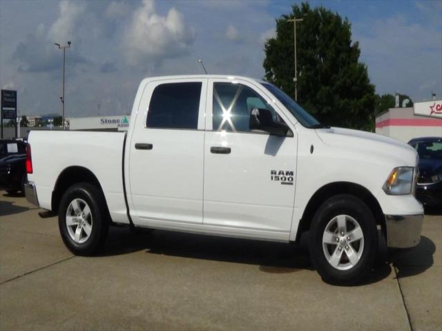 2023 Ram 1500 Classic SLT Crew Cab 4x4 5'7" Box