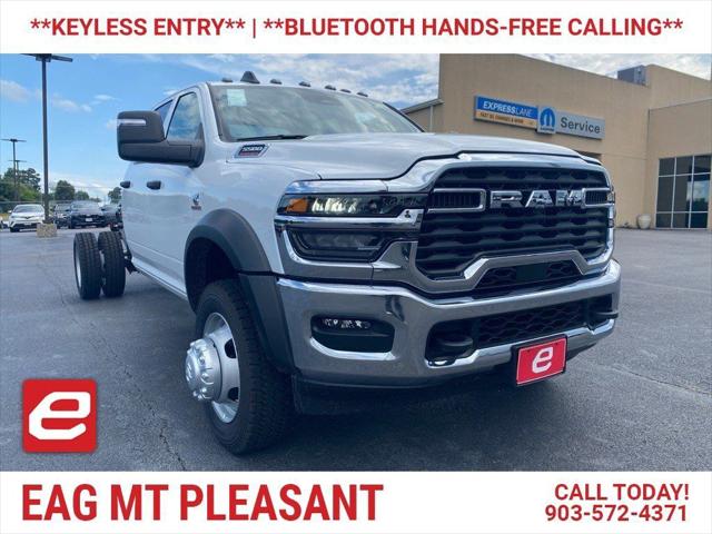 2025 RAM Ram 5500 Chassis Cab RAM 5500 TRADESMAN CHASSIS CREW CAB 4X4 84 CA