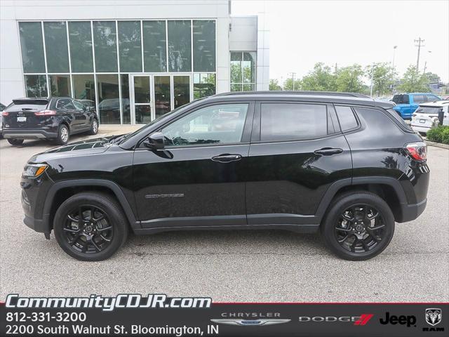 2025 Jeep Compass COMPASS LATITUDE 4X4