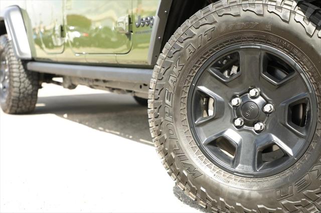 2024 Jeep Gladiator Sport S