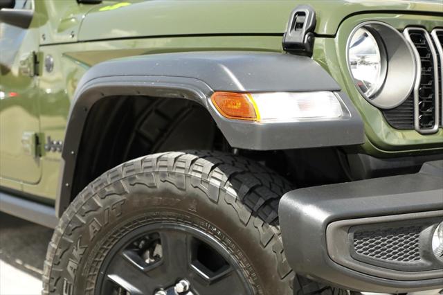 2024 Jeep Gladiator Sport S