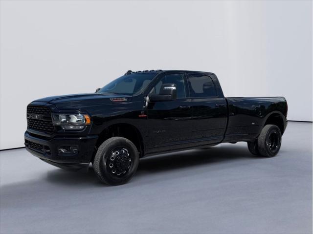 2024 RAM 3500 Big Horn Crew Cab 4x4 8 Box
