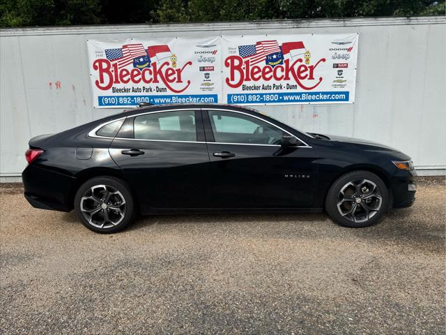 2022 Chevrolet Malibu FWD LT