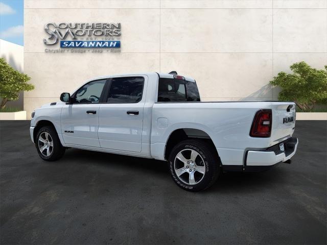 2025 RAM 1500 Tradesman Crew Cab 4x4 57 Box