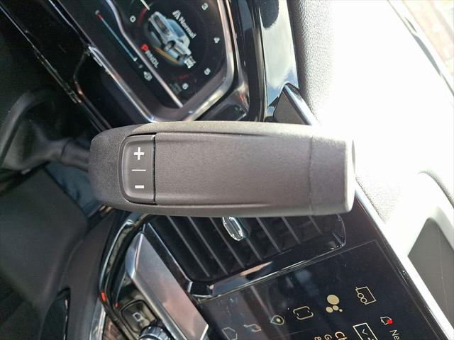 2023 GMC Sierra 1500 4WD Double Cab Standard Box Elevation with 3VL