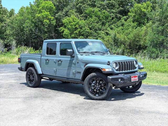2025 Jeep Gladiator GLADIATOR NIGHTHAWK 4X4