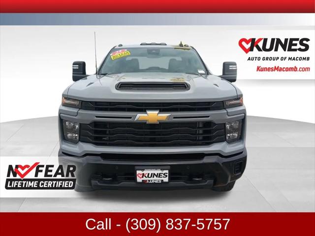 2025 Chevrolet Silverado 2500HD 4WD Crew Cab Standard Bed Custom
