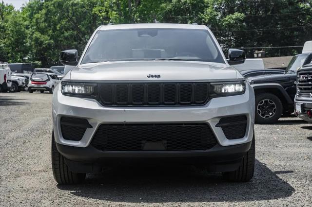 2024 Jeep Grand Cherokee Altitude 4x4