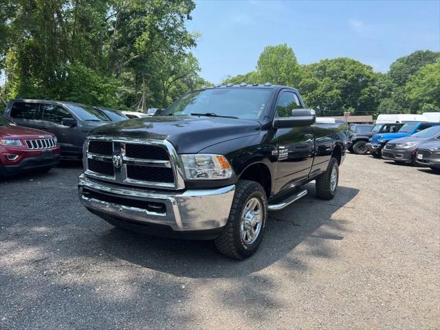 2018 RAM 3500 Tradesman Regular Cab 4x4 8 Box