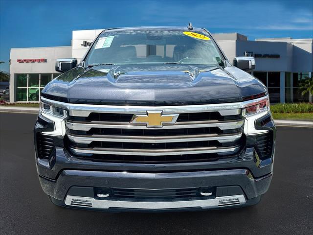 2022 Chevrolet Silverado 1500 4WD Crew Cab Short Bed High Country