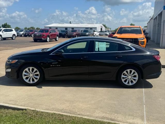 2022 Chevrolet Malibu FWD LT