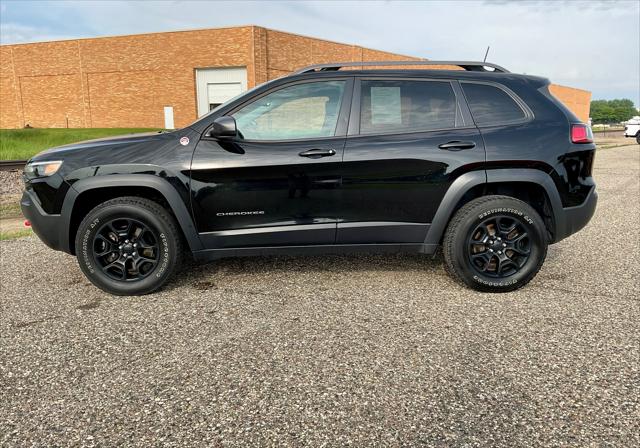 2020 Jeep Cherokee Trailhawk 4X4 2020 Jeep Cherokee Trailhawk 4X4
