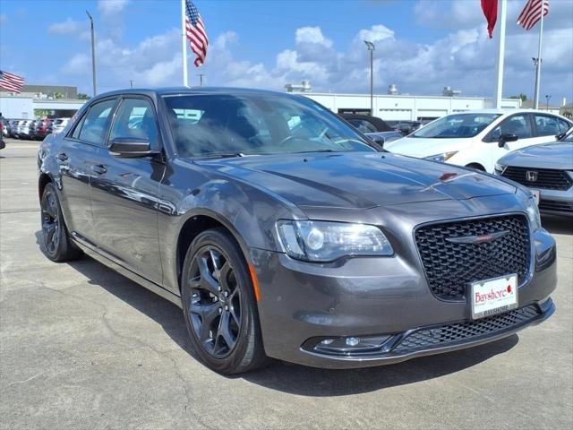 2022 Chrysler 300 S
