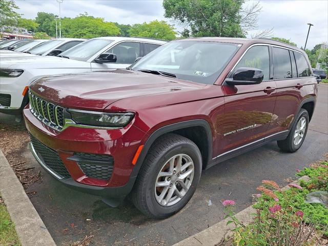 2025 Jeep Grand Cherokee GRAND CHEROKEE LAREDO X 4X4