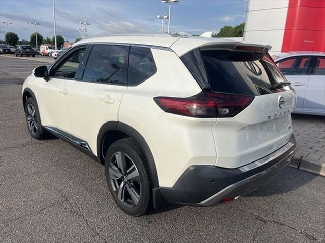 2022 Nissan Rogue SL FWD