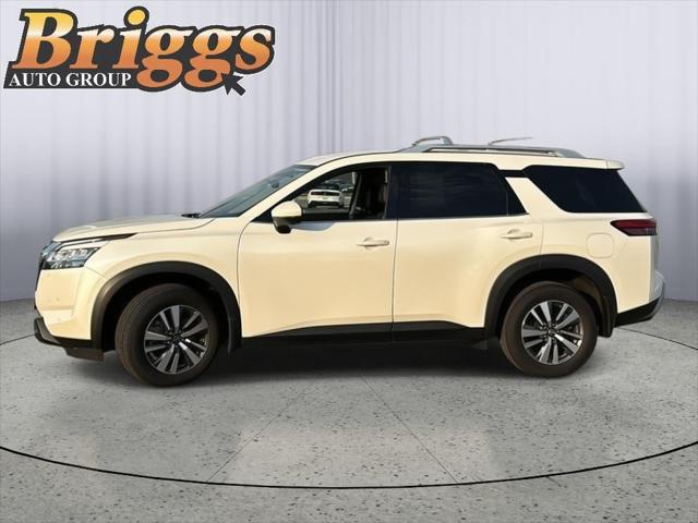 2024 Nissan Pathfinder SL 4WD 2024 Nissan Pathfinder SL 4WD