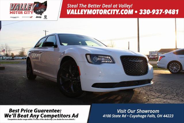 2023 Chrysler Chrysler 300 300 TOURING