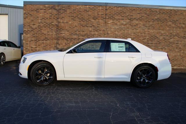 2023 Chrysler Chrysler 300 300 TOURING