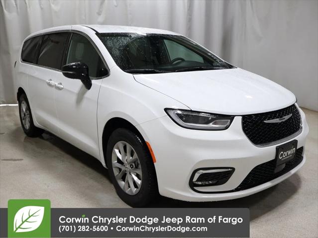 2025 Chrysler Pacifica PACIFICA SELECT AWD