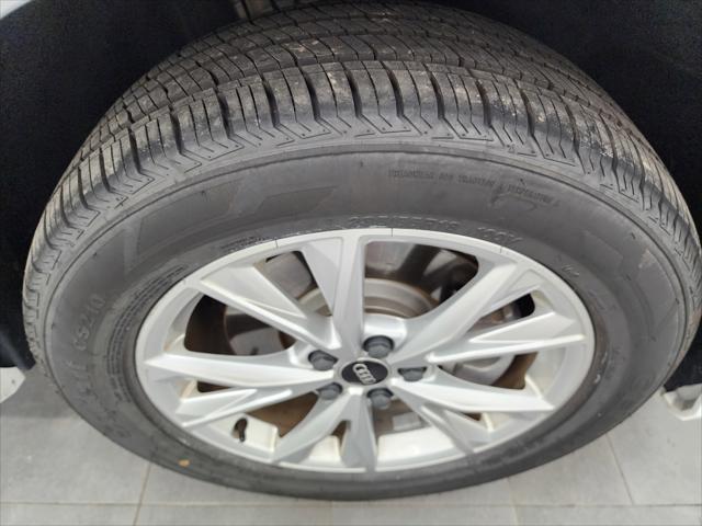 2024 Audi Q3 Premium 45 TFSI S line quattro Tiptronic