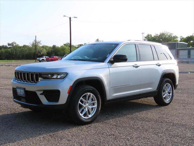 2024 Jeep Grand Cherokee Laredo X 4x4