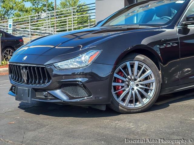 2022 Maserati Ghibli Modena Q4