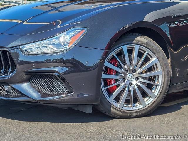 2022 Maserati Ghibli Modena Q4