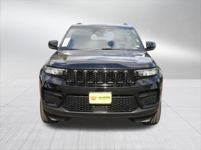 2023 Jeep Grand Cherokee Altitude 4x4